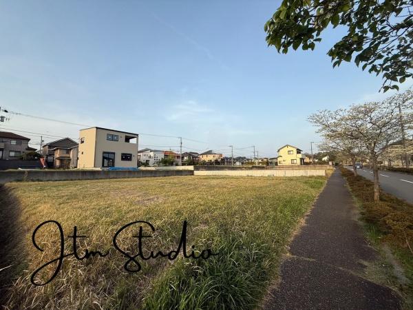 前面道路含む現地写真 住宅ローンでお困りの方はこちら→【0120-061-069】 無料相談窓口にお問い合わせください♪
住宅ローンの事なら当社へ♪
https://www.jtmsyouji.com/loan/