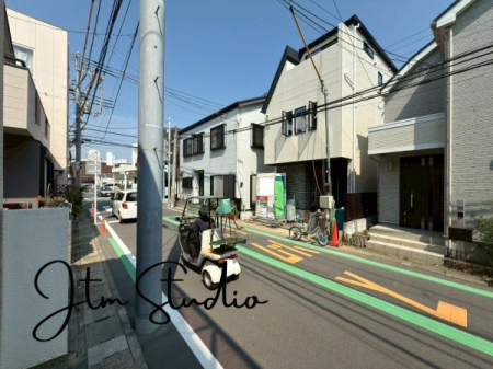 ���̑����n ���ӊ����ꏏ�ɂ��ē��������܂���
�ʐ^�Ō���̂Ǝ��ی���̂Ƃł͕��͋C���ς��܂���
���C�y�ɂ��A������������