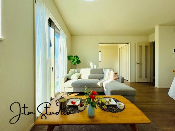 ���r���O �L���ɉ����A�����炽���Ղ��������̂ŁA��������邭�ċC�����̂������r���O�Ɏd�オ��܂��B��Ԃɗ]�T�����邾���łȂ��A�����́h���h�������Ă���܂��B�����̎��Ԃ���������ґ�ɂȂ�܂����