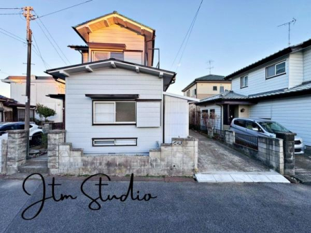 ���̑����n ���ӊ����ꏏ�ɂ��ē��������܂���
�ʐ^�Ō���̂Ǝ��ی���̂Ƃł͕��͋C���ς��܂���
���C�y�ɂ��A������������