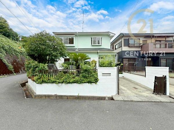 現地外観写真 【今すぐ内見大歓迎♪】
一生に一度の大きなお買い物。だからこそ「家族とどう暮らしたいか」「何を大切にしたいか」を一緒に考えさせてください♪譲れないポイントや理想の暮らし、私たちにお聞かせください!