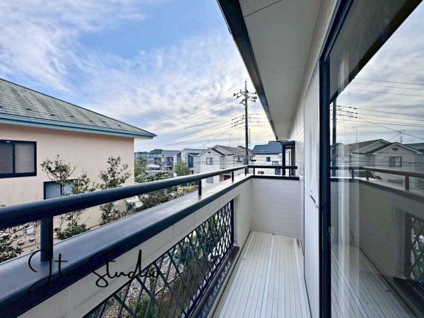 �o���R�j�[ ������������Z��X�ł������͂ɂ͍����������Ȃ��A�󂪍L���J����������A�z�������傫���Ղ��邱�Ƃ�����܂���I�C�����̗ǂ������ʂ蔲����X���݂ł���