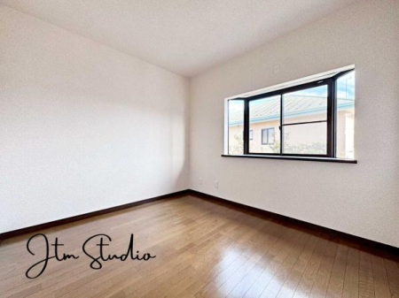 �q������ ���邢���R��������m����ǂ�ȃC���e���A�ɂ���̂��l����̂��y�����ł��ˁ��傫�ȑ�����̌����ӂ�閾�邢��ԁA���S�n�ǂ��A������芰����e���̋�Ԃł���