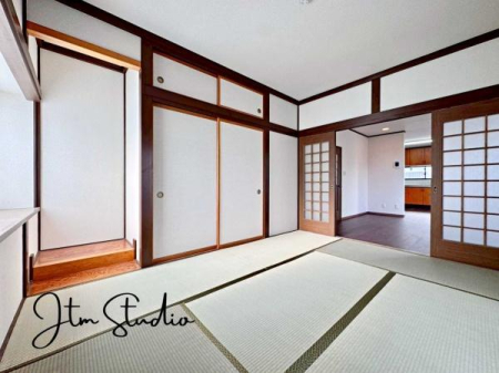 �a�� �^�^�~�̍��肪���炬��^����A�����b�N�X��ԁ������傫���J�����̂���a���ƂȂ��Ă���܂������{�l�̐S������u�a�v�̋�ԁB�䑐�̍���Y����Ԃ͖����̂ЂƎ������o���Ă���܂��I