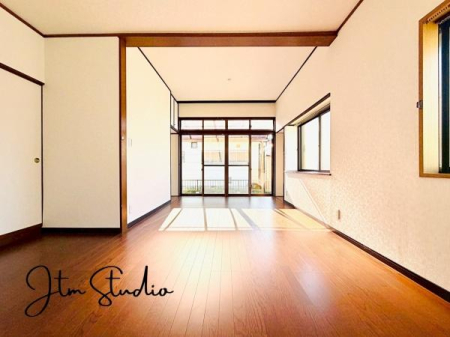 ���r���O ��؂ȉƑ����W�܂邩�炱��LDK�ɂ͂�����肽���I�Ƌ�̃��C�A�E�g���V�����X�^�[�g�̊y���݂̈�ł��ˁ�
