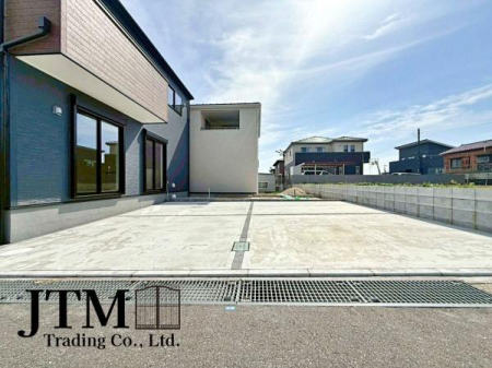 ���ԏ� �J�[�X�y�[�X����������m�ہ�Z�J���h�J�[�₨�F�B���ĂԂƂ��ɕ֗��Ȃ̂ŎԍD���̃p�p�ɂ��}�}�ɂ��������ł��ˁ�