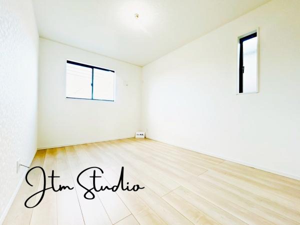 ���r���O�ȊO�̋��� ���̈ʒu�������̂ŃC���e���A��u���ʒu������܂����Ƌ�̔z�u�����₷���Ȃ�̂ŃR�[�f�B�l�[�g���y���߂܂��ˁI