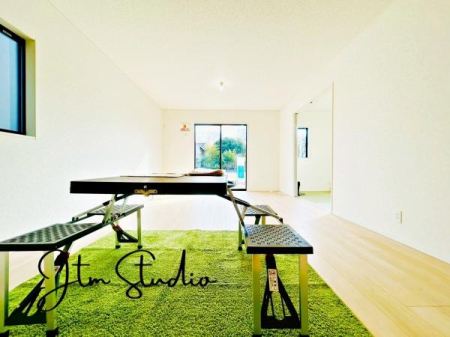 ���r���O ���r���O���L���Ƃ͂����ƁA�Ƒ����W�܂�c�R�����܂��ƂƂȂ�܂����Ƒ��̏Ί炪�z���ł���Ƃ����Ј�x������������