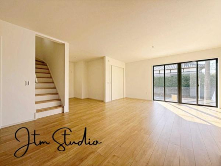 ���r���O �L���ɉ����A�����炽���Ղ��������̂ŁA��������邭�ċC�����̂������r���O�Ɏd�オ��܂��B��Ԃɗ]�T�����邾���łȂ��A�����́h���h�������Ă���܂��B�����̎��Ԃ���������ґ�ɂȂ�܂����