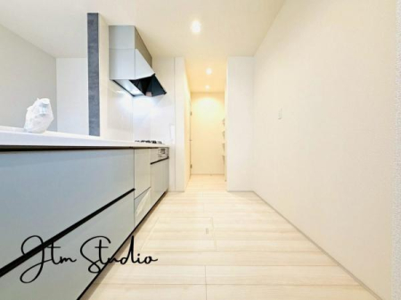 �L�b�`�� ��ƃX�y�[�X��傫���Ƃ����L�b�`�����v�w������ăL�b�`���ɗ����Ă����������₷����Ƃ肠��L���I�H��ނ���������ƕЕt�����[�͂����҂ł��܂���