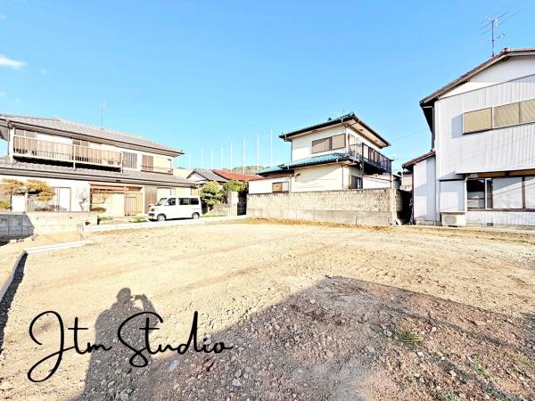 ���n�y�n�ʐ^ �ՐÂȏZ��X�Ɉʒu���锄�n�ł��B���ӂ͗������������͋C�Ȃ���A�������{�݂��ʃA�N�Z�X���ǍD�B���X�̕�炵�����K�ɉ߂����闧�n�ł��B���Ƒ��̃��C�t�X�^�C���ɍ��킹�ė��z�̏Z�܂����������Ă݂܂��񂩁�