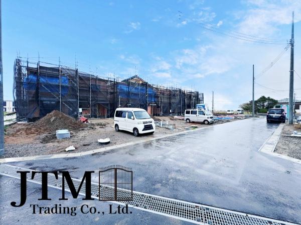 �O�ʓ��H�܂ތ��n�ʐ^ �_�Z��[�����k��J�Ò��^�Z��[���ł��Y�݂̕��劽�}!!���ЂŒf��ꂽ�A�؂���ꂪ�����A�V���O���}�U�[�A�Ɛg�A�l���Ǝ�A�������Ⴂ�ȂǁA�Z��[���ł��Y�݂̕��͂܂���JTM�����ւ����k�������B
