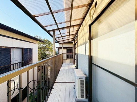 �o���R�j�[ ������������Z��X�ł������͂ɂ͍����������Ȃ��A�󂪍L���J����������A�z�������傫���Ղ��邱�Ƃ�����܂���I�C�����̗ǂ������ʂ蔲����X���݂ł���