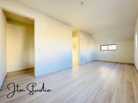 �m�� ���邢���R���������Ղ����m���́A�傫�ȑ�����������ӂ��S�n�悢��Ԃł��B�ǂ�ȃC���e���A�ɂ��邩�l����̂��y���݂̂ЂƂB���S�n�悭������芰����A�����̔�������e���̏�Ƃ��Ă҂�����ł���