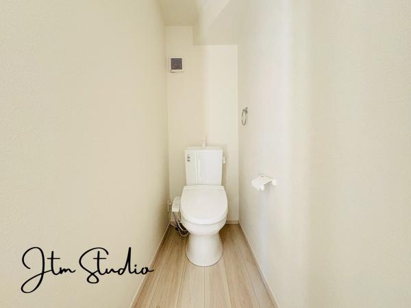 �g�C�� ������Ƃ����������̂���g�C����Ԃł����������̍D���ȃA���}��F���܂�u���ė���������Ԃ����o�A��l�ɂȂ���Ԃł�����A�����b�N�X�������ł��ˁ�