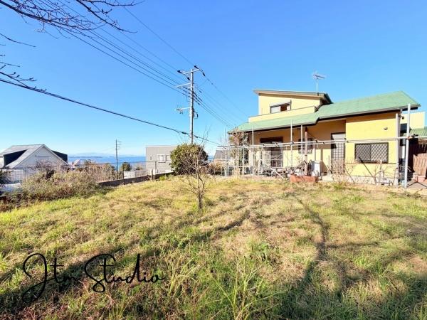 �� �K�[�f�j���O��ƒ�؉��A�o�[�x�L���[�Ɏq�ǂ��̗V�я�ȂǁA�v���C�x�[�g�ȊO�̋�Ԃ����邱�ƂŐ����̕����L����܂���