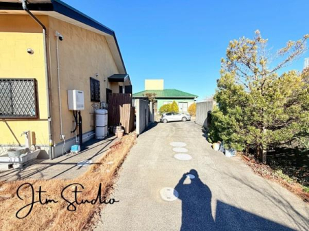 ���ԏ� �J�[�X�y�[�X����������m�ہ�Z�J���h�J�[�₨�F�B���ĂԂƂ��ɕ֗��Ȃ̂ŎԍD���̃p�p�ɂ��}�}�ɂ��������ł��ˁ�