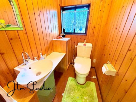 �g�C�� ��C�̊��C�Ƒ�����̌��̖��邳�ɔz�������������̂���g�C�����������̍D���ȃA���}��F���܂�u���ė���������Ԃ����o�A��l�ɂȂ���Ԃł�����A�����b�N�X�������ł��ˁ�