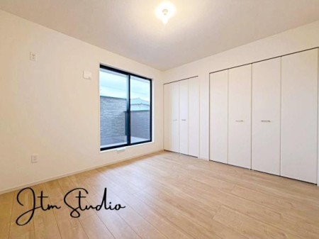 �m�� �y�{�H��z
�e����1���̔�������A�S�n�悭������悤�������Ƃ����L�����m�ۂ��Ă��܂��I
��������̎ʐ^�͎{�H��ɂȂ�܂��B���ۂ̎d�l�Ƃ͈قȂ�ꍇ���������܂��B