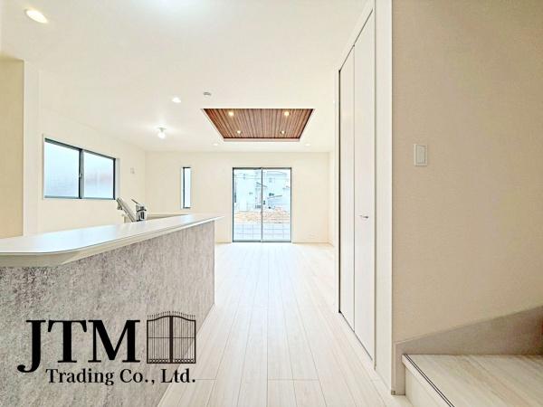 ���r���O ���r���O�K�i������Ԏ��́A���q�l���������Ă����R�ɃR�~���j�P�[�V�������Ƃ�₷���A�Ƒ����W�܂邨�����̒��S�Ƃ��Ė���������킹������S���̂����Ԃł��B�Z���������ł��J���������܂���