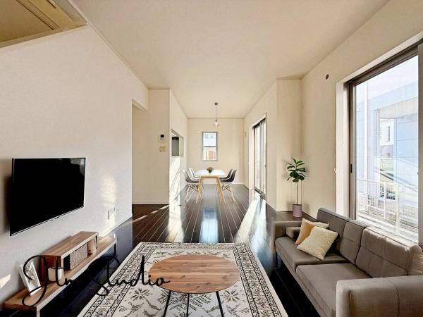 ���r���O ��؂ȉƑ����W�܂邩�炱��LDK�ɂ͂�����肽���I�Ƌ�̃��C�A�E�g���V�����X�^�[�g�̊y���݂̈�ł��ˁ�
���Ƌ��CG�ɂȂ�܂��B