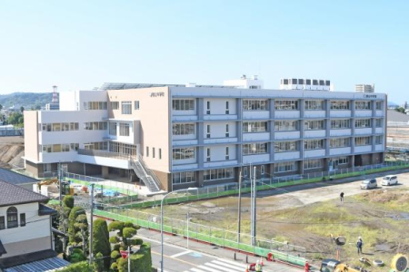 ���ӊ� �y���w�Z�z�َR�s���َR���w�Z�F2600m