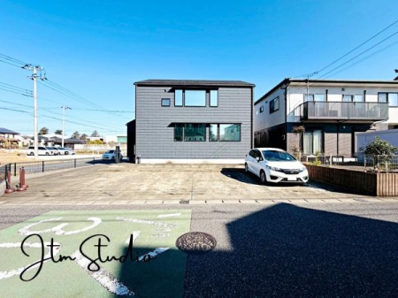 ���ԏ� �J�[�X�y�[�X����������m�ہ�Z�J���h�J�[�₨�F�B���ĂԂƂ��ɕ֗��Ȃ̂ŎԍD���̃p�p�ɂ��}�}�ɂ��������ł��ˁ�