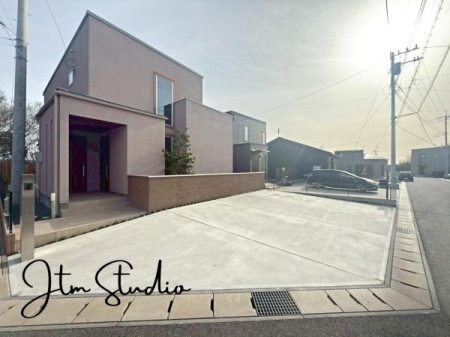 ���ԏ� �J�[�X�y�[�X����������m�ہ�Z�J���h�J�[�₨�F�B���ĂԂƂ��ɕ֗��Ȃ̂ŎԍD���̃p�p�ɂ��}�}�ɂ��������ł��ˁ�