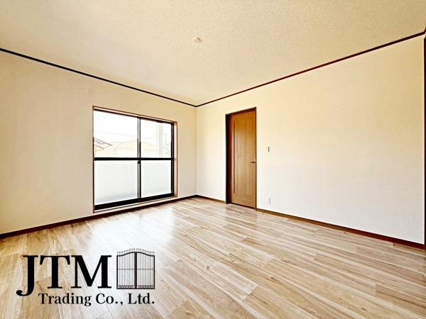 �Q�� ���邢���R�������鋏����ǂ�ȃC���e���A�ɂ���̂��l����̂��y�����ł��ˁ��傫�ȑ�����̌����ӂ�閾�邢��ԁA���S�n�ǂ��A������芰����e���̋�Ԃł���