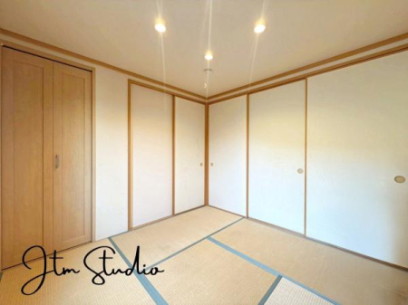 �a�� �����̘a��Ԃ�q�ԂƂ��Ă̎g�����͖ܘ_�A�Ǝ��X�y�[�X�⏬���Ȃ��q�l��V�΂���X�y�[�X�Ƃ��Ă��d�󂷂�a���́A���푽�l�Ȏg�������o���܂���
��CG�������s���Ă��邽�߁A����ƈقȂ�ꍇ���������܂��B