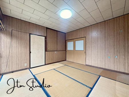 �q������ ���邢���R��������m����ǂ�ȃC���e���A�ɂ���̂��l����̂��y�����ł��ˁ��傫�ȑ�����̌����ӂ�閾�邢��ԁA���S�n�ǂ��A������芰����e���̋�Ԃł���