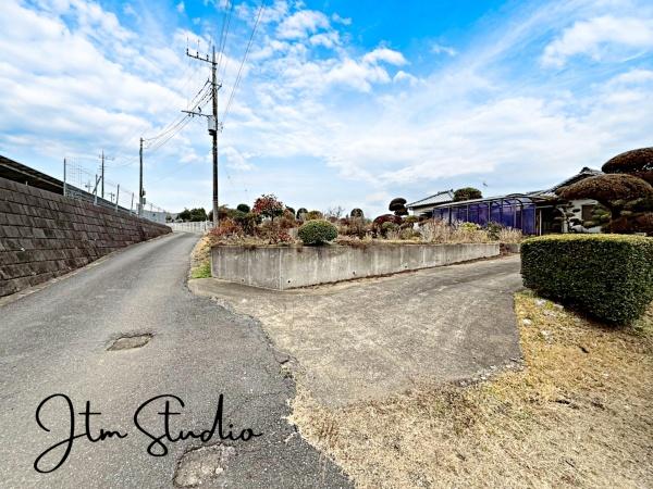 �O�ʓ��H�܂ތ��n�ʐ^ ���ЂŏZ��[���f��ꂽ���E�ߋ��ɐR�����ʂ�Ȃ������E���݁A�Ԃ�J�[�h���[��������E���Ȏ���������Ȃ��E�E�E�Ƃ��Y�݂̕��B���߂��P�x�����k����������Z��[���ɐ��ʂ����X�^�b�t���T�|�[�g�������܂���