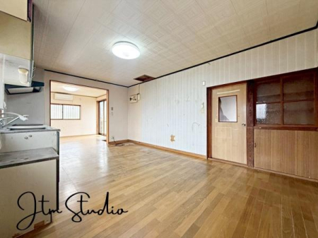 ���r���O �L���ɉ����A�����炽���Ղ��������̂ŁA��������邭�ċC�����̂������r���O�Ɏd�オ��܂��B��Ԃɗ]�T�����邾���łȂ��A�����́h���h�������Ă���܂��B�����̎��Ԃ���������ґ�ɂȂ�܂����