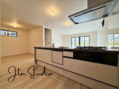 �L�b�`�� ����u�Ǝ������A�b�v�ɂ͕K�{�v�ƌ�����H��킪�W���������Z�������ł����Z�ł��A���q���܂Ɖ߂������Ԃ𑝂₵�������ƒ�ɂƂ��āA�����������������ł��B�����̉Ǝ��������ƃ��N�ɉ��K�ɃT�|�[�g���܂��I