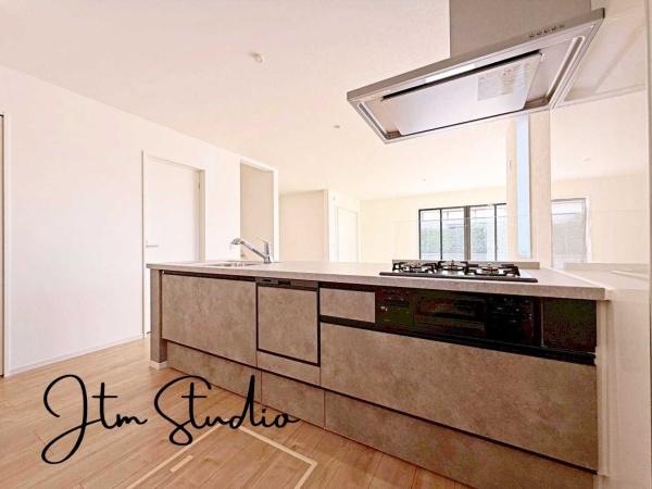 �L�b�`�� ����u�Ǝ������A�b�v�ɂ͕K�{�v�ƌ�����H��킪�W���������Z�������ł����Z�ł��A���q���܂Ɖ߂������Ԃ𑝂₵�������ƒ�ɂƂ��āA�����������������ł��B�����̉Ǝ��������ƃ��N�ɉ��K�ɃT�|�[�g���܂��I