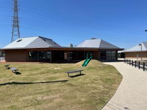 ���ӊ� �y�c�t���E�ۈ牀�z�N�Îs���݂ӂ˂̗��ۈ牀�F928m