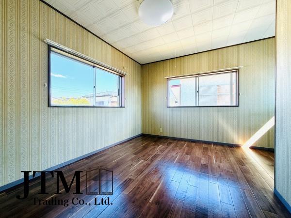 �Q�� ���邢���R�������鋏����ǂ�ȃC���e���A�ɂ���̂��l����̂��y�����ł��ˁ��傫�ȑ�����̌����ӂ�閾�邢��ԁA���S�n�ǂ��A������芰����e���̋�Ԃł���