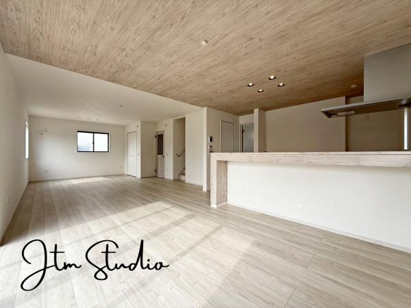 ���r���O ���r���O���L���Ƃ͂����ƁA�Ƒ����W�܂�c�R�����܂��ƂƂȂ�܂����Ƒ��̏Ί炪�z���ł���Ƃ����Ј�x������������