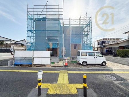 ���n�O�ώʐ^ �y�������܌��z����z
�Ƒ��݂�Ȃ����K�ɉ߂�����V�z�ˌ��Ăł��B
���[���[�����Ă���̂ŁA�����̕�炵���������萮���܂��B
���S�E�֗��Ȑݔ��Ɨ�����������ԂŏΊ炠�ӂ�鐶���𑗂��Z�܂��ł���