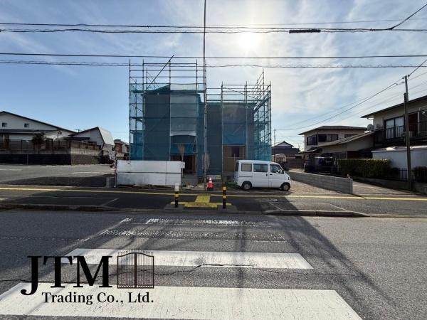 �O�ʓ��H�܂ތ��n�ʐ^ ������������Z��X�ł������͂ɂ͍����������Ȃ��A�󂪍L���J����������A�z�������傫���Ղ��邱�Ƃ�����܂���I�C�����̗ǂ������ʂ蔲����X���݂ł���