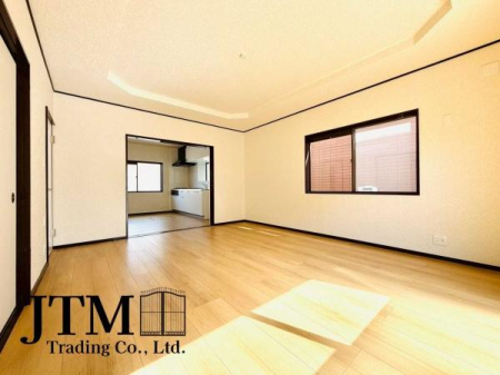 ���r���O �Ƒ������R�ƏW�܂�Ί�Ɖ�b���₦�Ȃ����r���O�́A���������Ȍ����������݁A�������Ƃ����L���Ƌ��S�n�̗ǂ������˔����Ă��܂��B