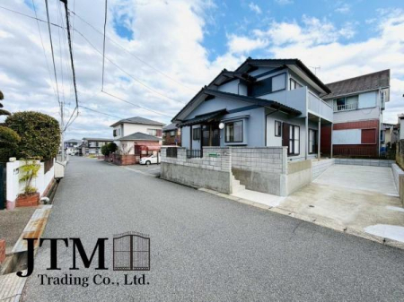 �O�ʓ��H�܂ތ��n�ʐ^ ���ЂŏZ��[���f��ꂽ���E�ߋ��ɐR�����ʂ�Ȃ������E���݁A�Ԃ�J�[�h���[��������E���Ȏ���������Ȃ��E�E�E�Ƃ��Y�݂̕��B���߂��P�x�����k����������Z��[���ɐ��ʂ����X�^�b�t���T�|�[�g�������܂���