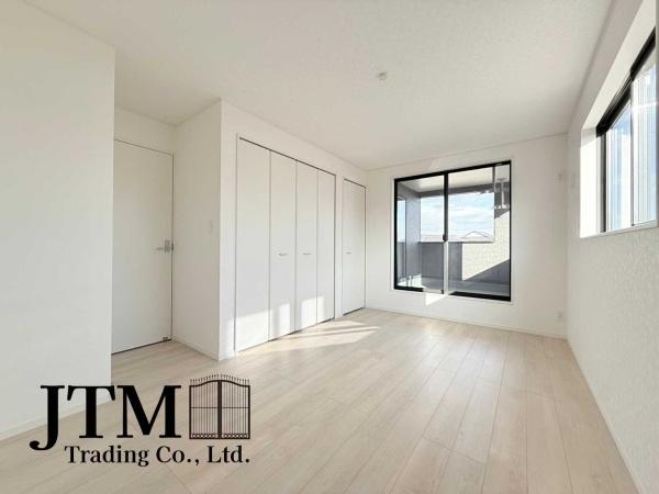 �m�� �y�{�H��z
�e����1���̔�������S�n�悭������悤�������Ƃ����L�����m�ۂ��Ă��܂��I�v���C�x�[�g�^�C�������[�����܂���
��������̎ʐ^�͎{�H��ɂȂ�܂��B���ۂ̎d�l�Ƃ͈قȂ�ꍇ���������܂�