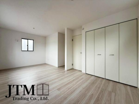 �Q�� ���[����������Ɗm�ۂ���Ă���̂ŁA�������S�̂��L�����g�����������܂���
�����̕����ŉ߂������Ԃ��[�����܂���
