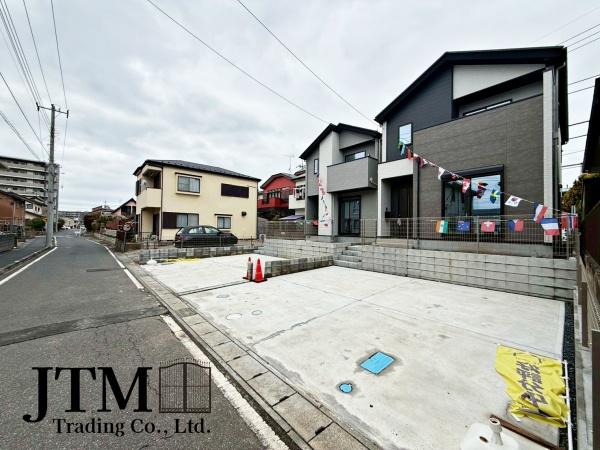 �O�ʓ��H�܂ތ��n�ʐ^ �u���̔N���ŏZ��[�����g�߂�̂��S�z�v
�u���Ȏ������Ȃ����ǏZ��[���g�߂�H�v
�Z��[���ɐ��ʂ����X�^�b�t�����q�l�̃}�C�z�[���w�����T�|�[�g�������܂���
���C�y�ɂ��⍇���������B