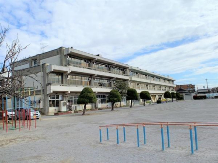 ���ӊ� �y���w�Z�z���R�s�����R���w�Z�F650m