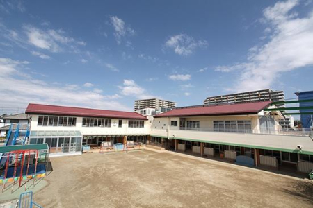 ���ӊ� �y�c�t���E�ۈ牀�z�Ђ΂�c�t���F300m