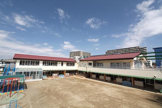 ���ӊ� �y�c�t���E�ۈ牀�z�Ђ΂�c�t���F300m