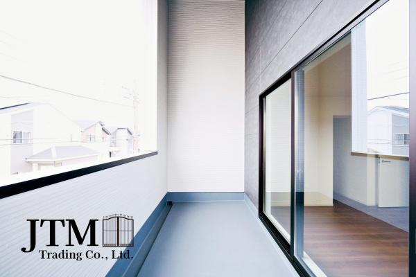 �o���R�j�[ �u�₩�ȕ����S�n�悭����������A�J���I�ȃo���R�j�[�B���̓R�[�q�[��Ў�ɐ[�ċz�A��͐���𒭂߂Ȃ���ق��ƈꑧ�B���X�̕�炵�ɂ�����Ƃ������ʊ����v���X���Ă����A����ȋ�Ԃ������ɂ͂���܂��B