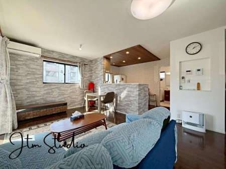 ���r���O �_�C�j���O�e�[�u���E�\�t�@�[�Z�b�g�E�s�u�{�[�h������Ƃ�������Ĕz�u�ł���L���ł��B�Ƌ�̃��C�A�E�g���V�����X�^�[�g�̊y���݂̈�ł��ˁ�